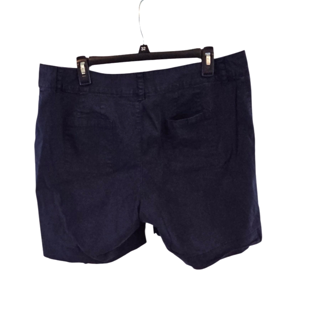 3/$25 Lane Bryant Size 16 Dark Blue Shorts - Picture 2 of 3